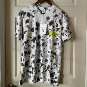 M/SF/T Bed Breakfast Tee